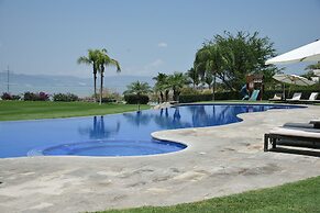 La Reserva Chapala Resort