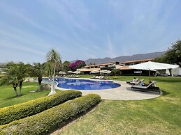 La Reserva Chapala Resort