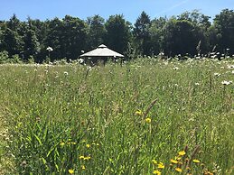 Hollicarrs - Newlands