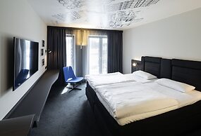 V8 Hotel Köln