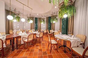 Liberty Fabay - All Inclusive