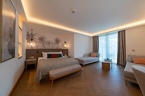 Liberty Fabay - All Inclusive