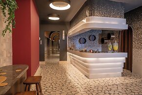 Liberty Fabay - All Inclusive