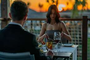 Liberty Fabay - All Inclusive