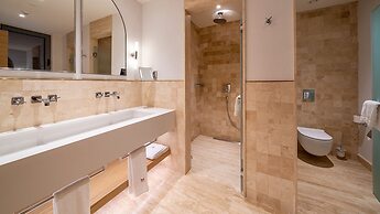 Liberty Fabay - All Inclusive