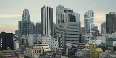 Rembrandt Cabin Shinjuku Shin-Okubo