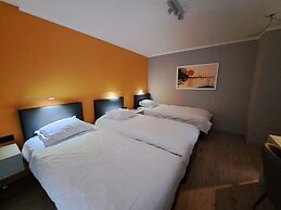 Chanteloup, Maison D'hôtes - Halleux