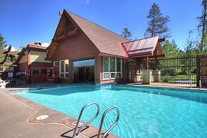 Chimney Ridge 504 3 Bedroom Townhouse by RedAwning