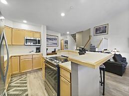 Chimney Ridge 504 3 Bedroom Townhouse by RedAwning