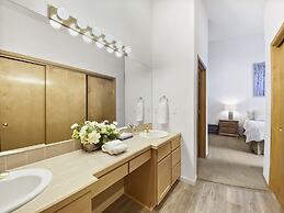 Chimney Ridge 504 3 Bedroom Townhouse by RedAwning