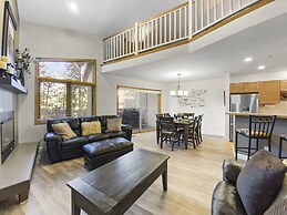 Chimney Ridge 504 3 Bedroom Townhouse by RedAwning