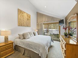 Chimney Ridge 504 3 Bedroom Townhouse by RedAwning