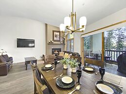 Chimney Ridge 504 3 Bedroom Townhouse by RedAwning