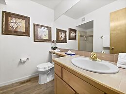 Chimney Ridge 504 3 Bedroom Townhouse by RedAwning