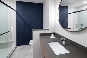 Fairfield Inn & Suites by Marriott Savannah I-95 North