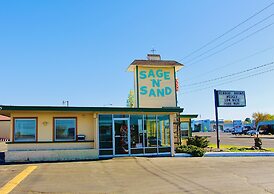 Sage N Sand Motel