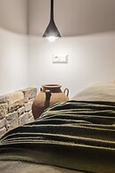 Wave Suite By the Sea