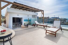 Wave Suite By the Sea