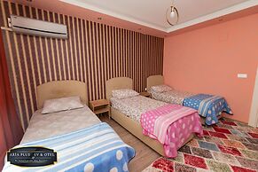 Aria Plus Ev Otel
