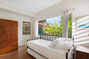 Hanalei Plantation 2 Bedroom Home by RedAwning