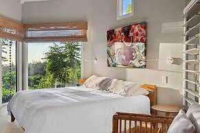 Hanalei Plantation 2 Bedroom Home by RedAwning