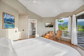 Hanalei Plantation 2 Bedroom Home by RedAwning