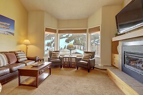 Telemark Lodge with Panoramic Views of Copper Mountain - TL503 by Reda