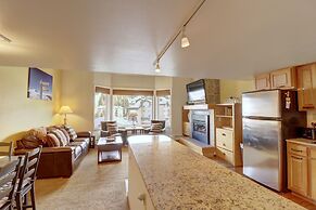 Telemark Lodge with Panoramic Views of Copper Mountain - TL503 by Reda