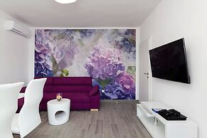 Luxury Villa ARIA Seafront for 21 people