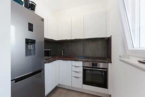 Luxury Villa ARIA Seafront for 21 people