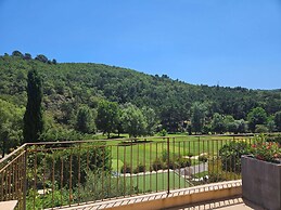 Domaine Ribiera, Hotel 5 Etoiles, SPA & Golf - Forcalquier