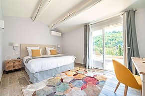Domaine Ribiera, Hotel 5 Etoiles, SPA & Golf - Forcalquier