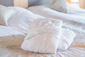 Omuro no Mori Gyokusui - Adults Only