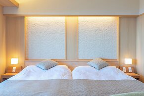 Omuro no Mori Gyokusui - Adults Only