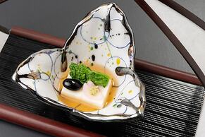 Omuro no Mori Gyokusui - Adults Only