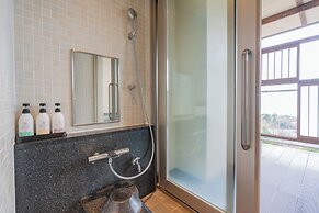 Omuro no Mori Gyokusui - Adults Only