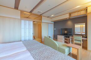 Omuro no Mori Gyokusui - Adults Only