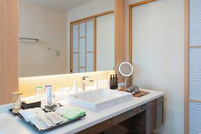 Omuro no Mori Gyokusui - Adults Only