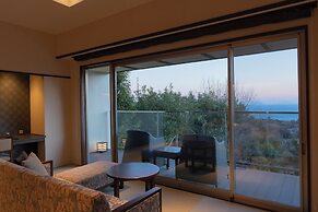 Omuro no Mori Gyokusui - Adults Only