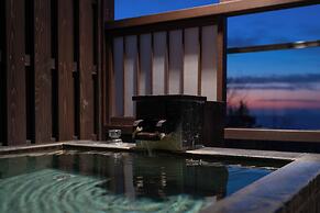 Omuro no Mori Gyokusui - Adults Only