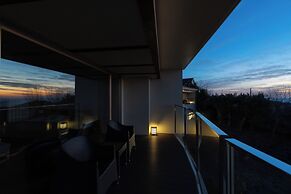 Omuro no Mori Gyokusui - Adults Only