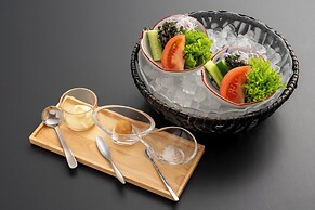 Omuro no Mori Gyokusui - Adults Only