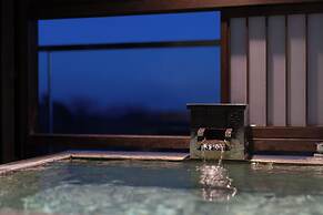 Omuro no Mori Gyokusui - Adults Only