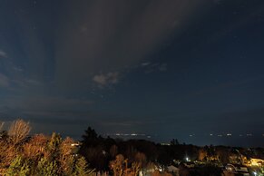 Omuro no Mori Gyokusui - Adults Only