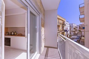 Mina Apartment 100m From Sea