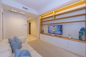 Mina Apartment 100m From Sea