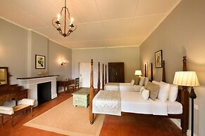 amã Stays & Trails Tea Estate Bungalows, Munnar