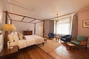 amã Stays & Trails Tea Estate Bungalows, Munnar