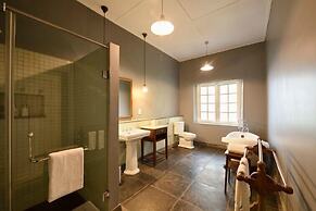 amã Stays & Trails Tea Estate Bungalows, Munnar