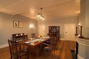 amã Stays & Trails Tea Estate Bungalows, Munnar